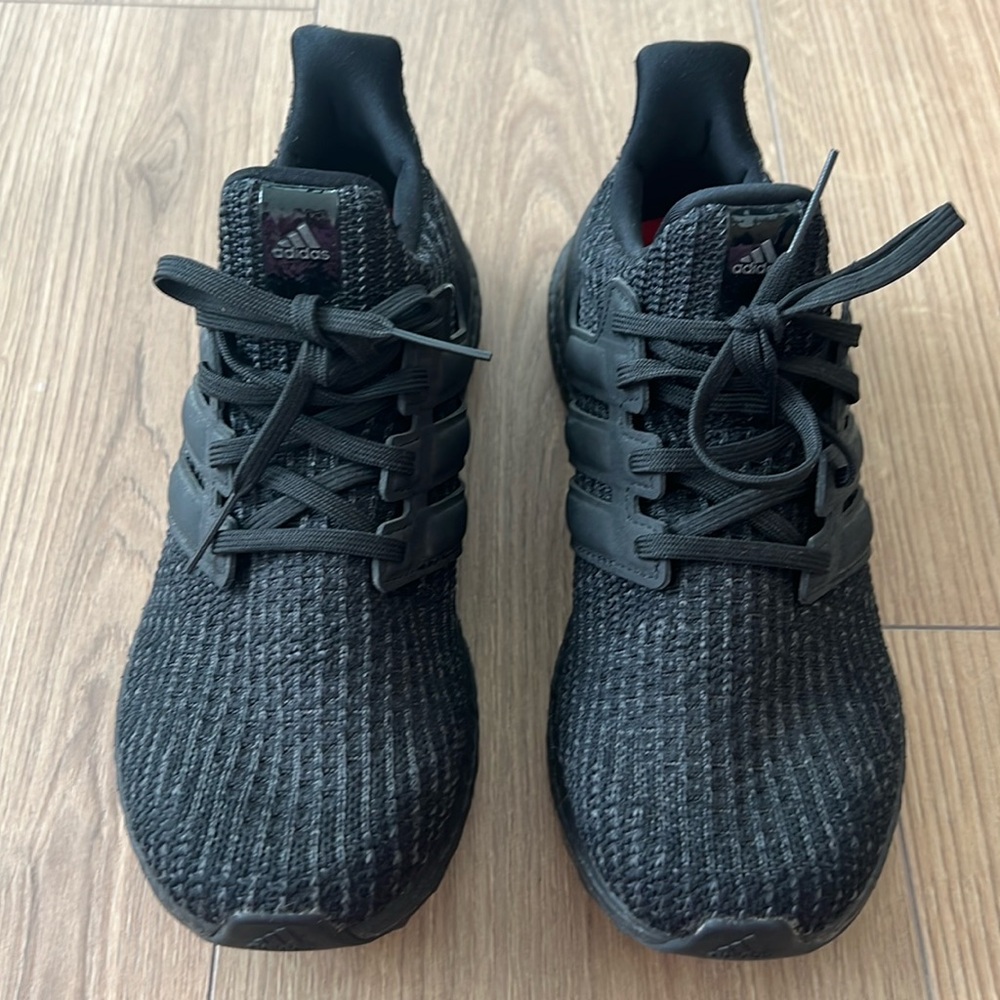 Adidas Ultraboost black on black, 8/40